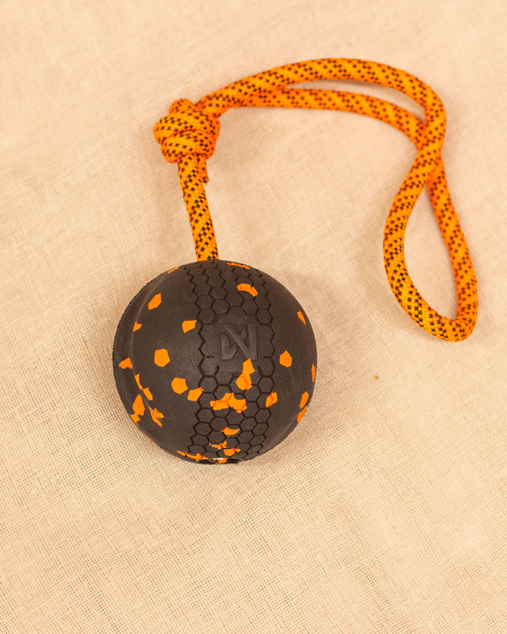 Non-stop Boll med rep