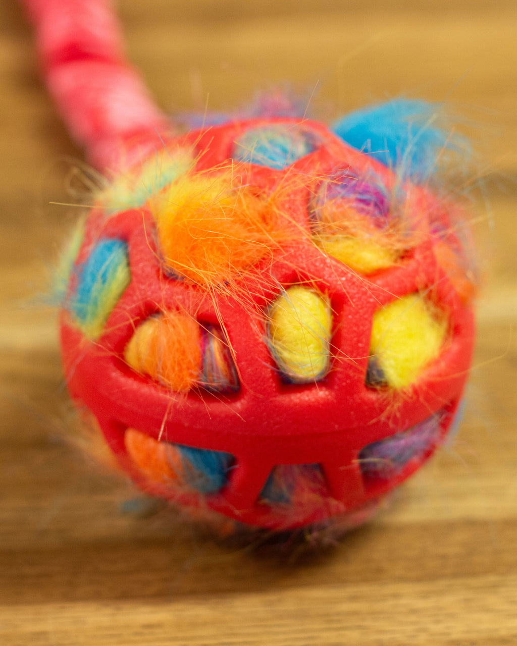 Play n tug ball with crinkle pink camo
